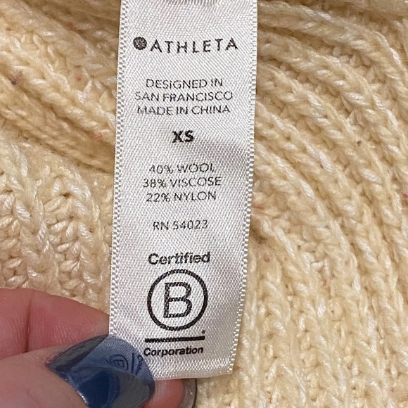 Athleta Shasta V-Neck Sweater cream yellow 16270 - Picture 12 of 14